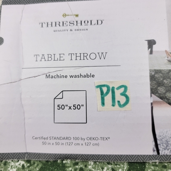 NWT linen blend green patterned table throw 50" x 50" - Picture 5 of 5
